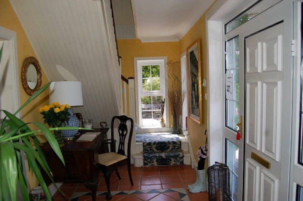Bed and Breakfast Teach An Easard à Clifden Extérieur photo